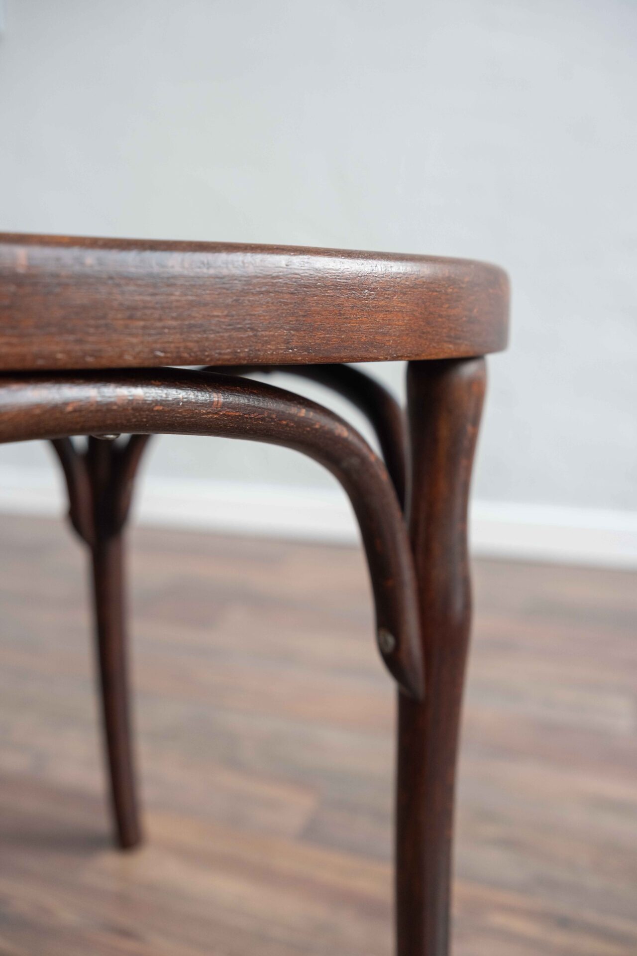 Renove-JacobJosefKohn-chair-19