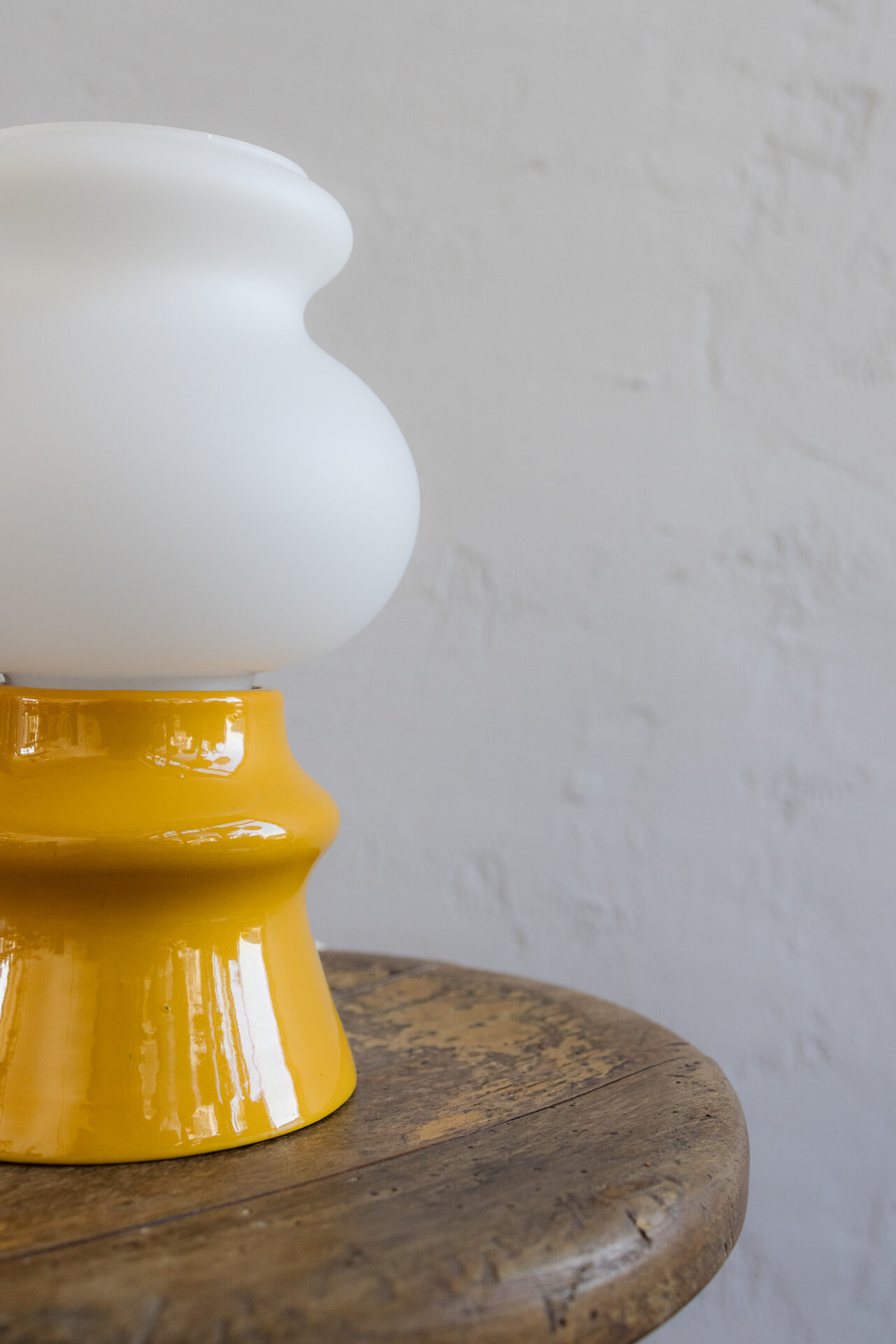 Renove-ceramic-yellow-lamp-2