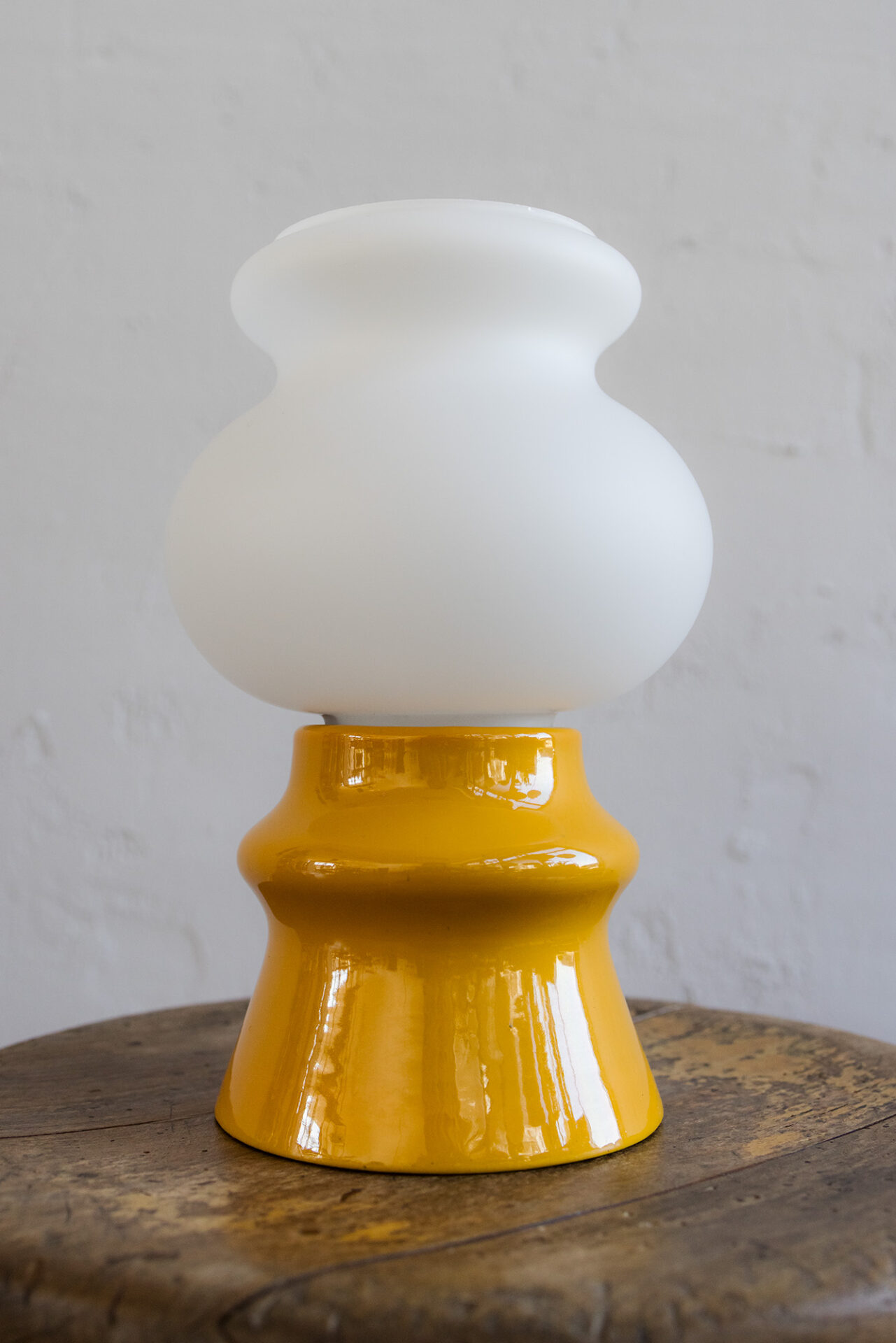 Renove-ceramic-yellow-lamp-3