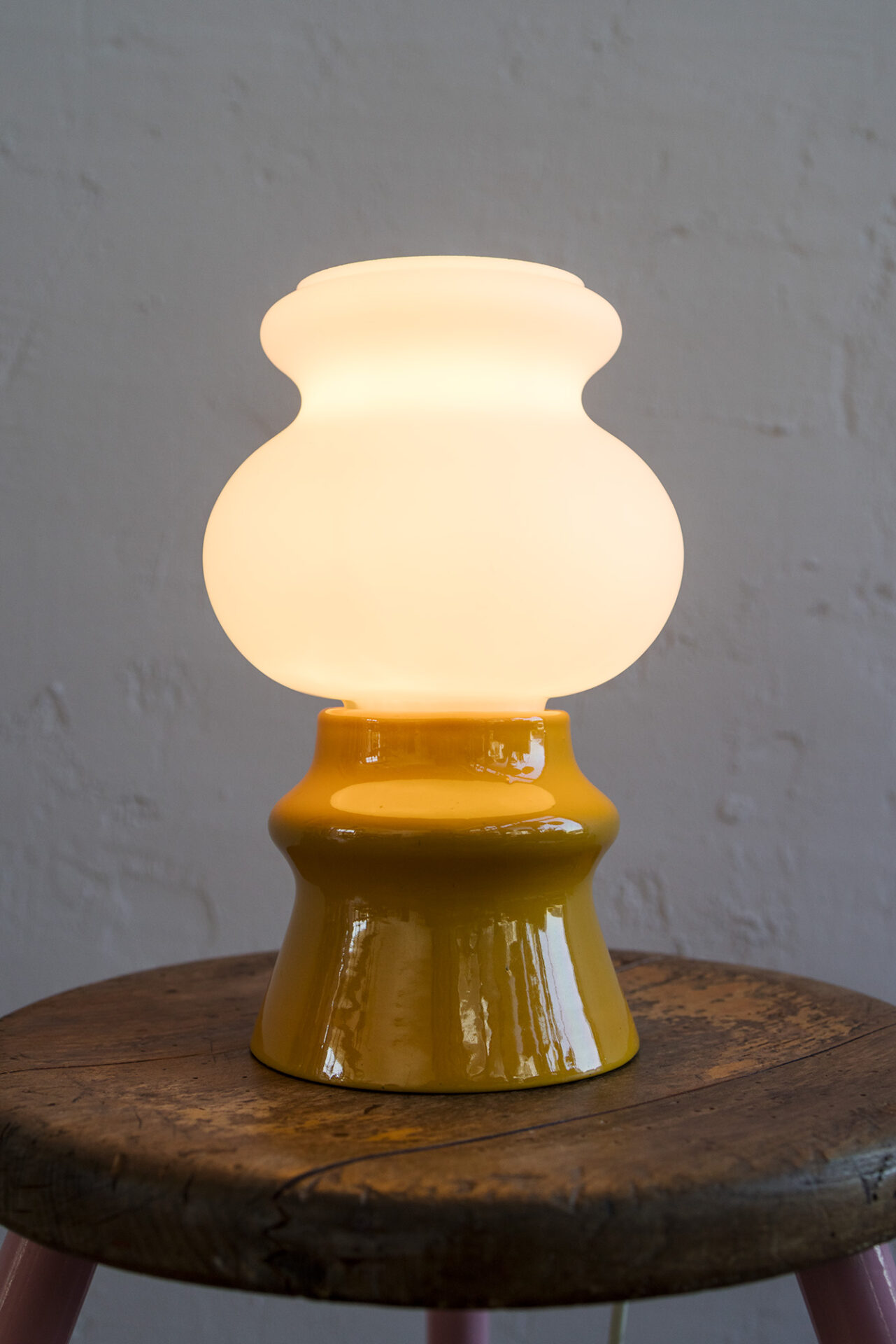 Renove-ceramic-yellow-lamp-4