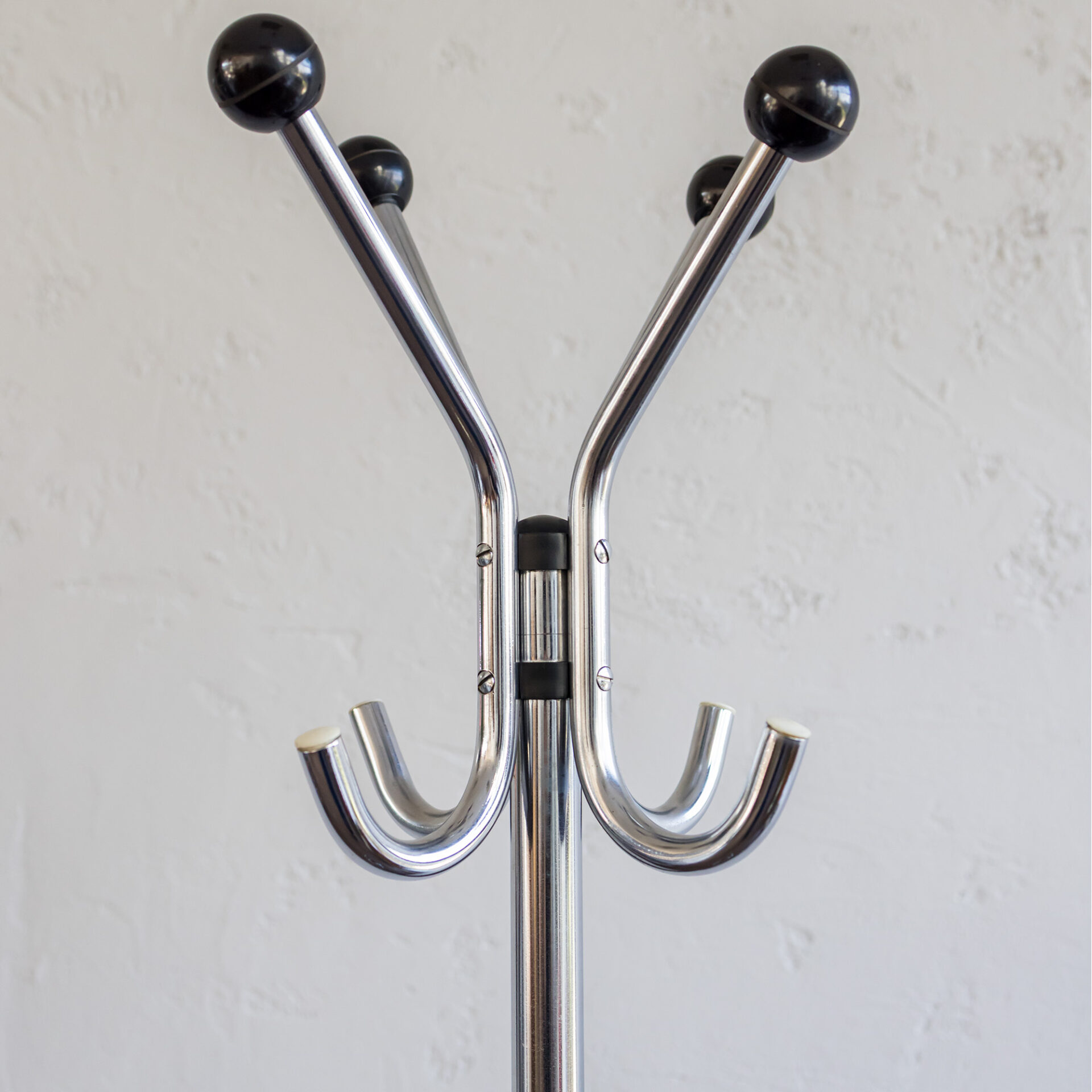 Renove-chrome-rack-4