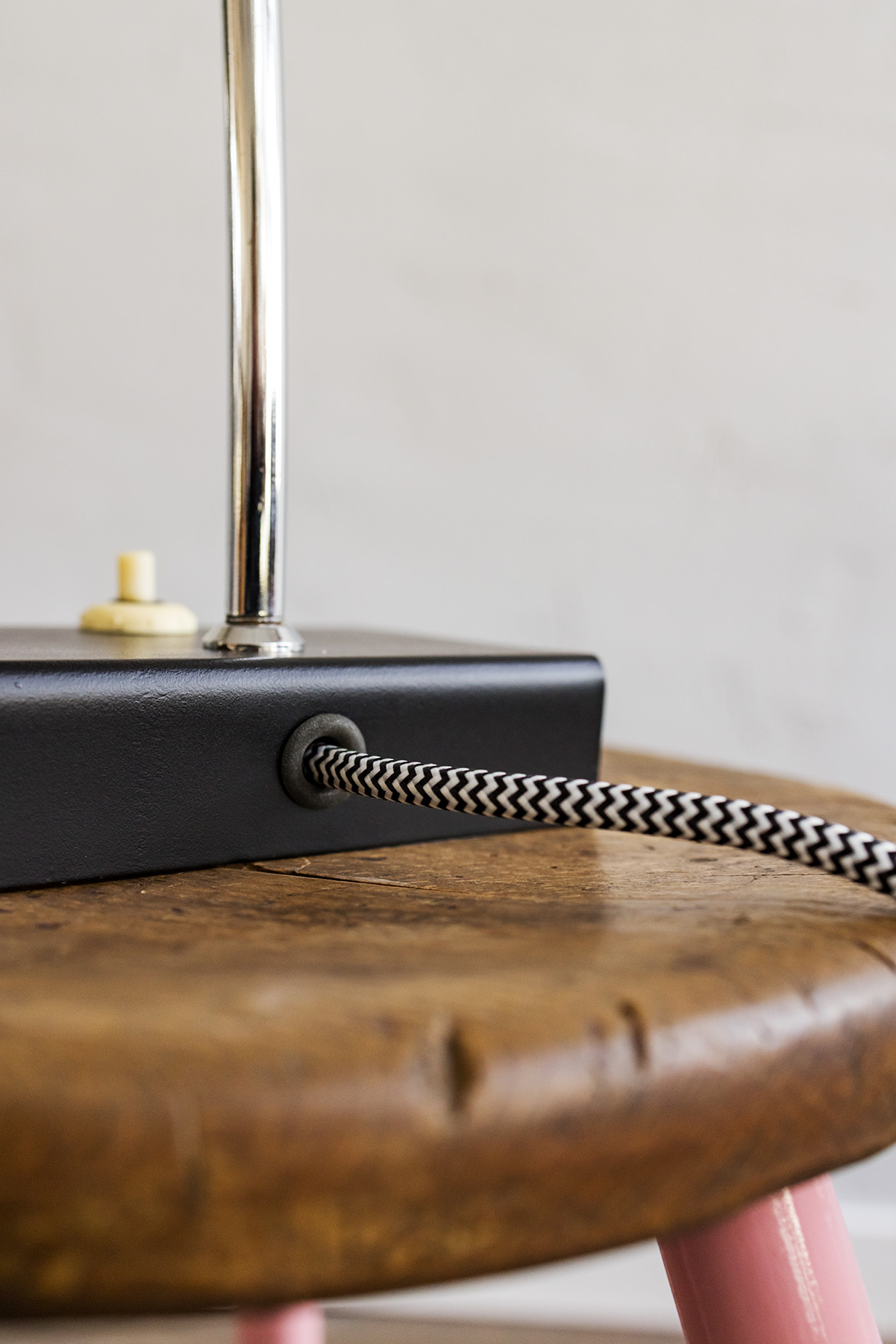 Renove-Napako-Nun-table-lamp-11