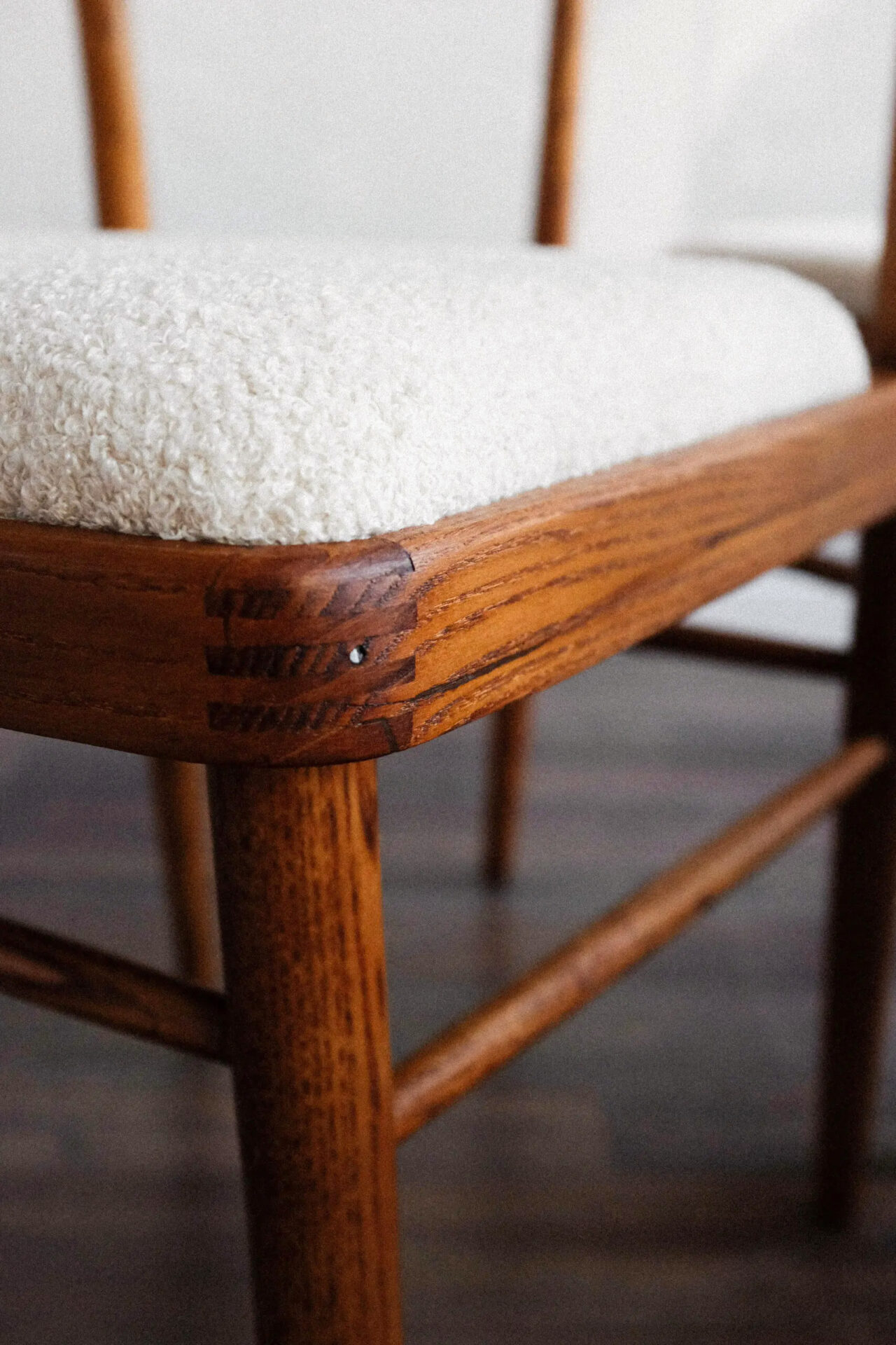 Renove-TON-dining-chairs-21