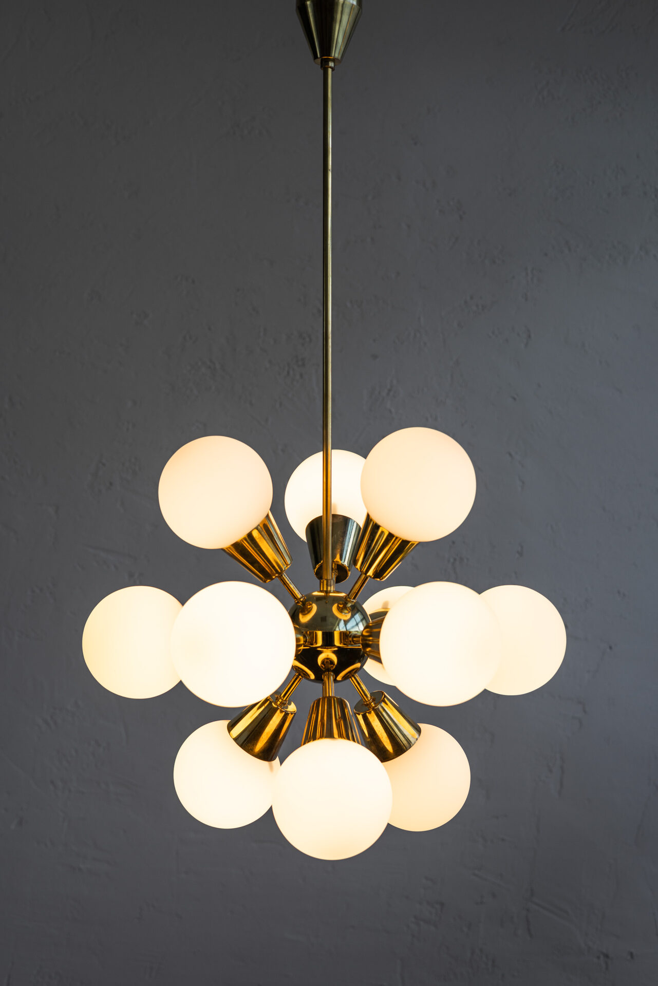Renove-Sputnik-chandelier-11