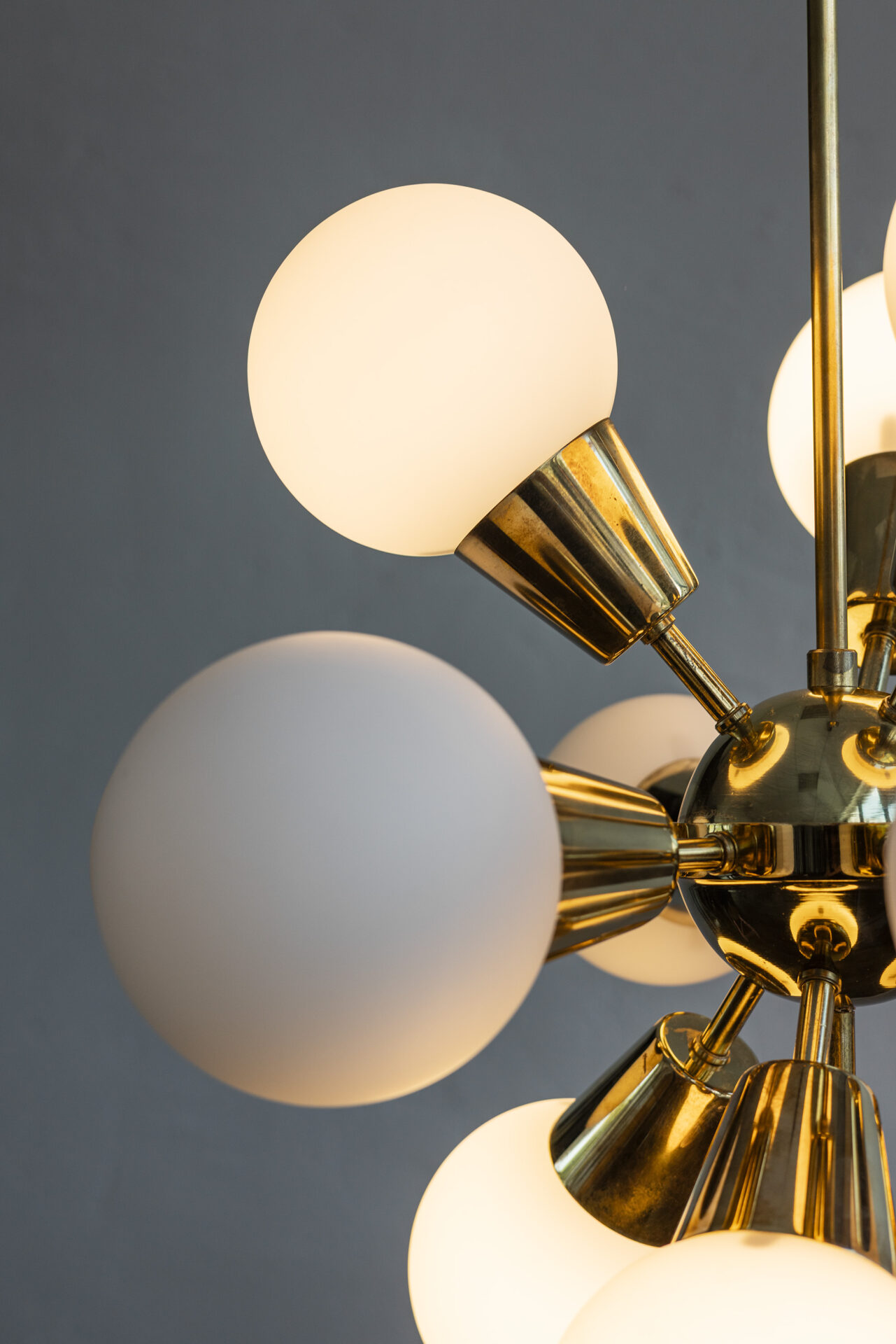 Renove-Sputnik-chandelier-15